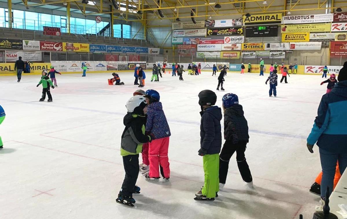 Camping Sportzentrum Zeltweg - A Silent Alternative Buitenkant foto